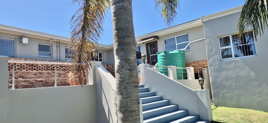 4 Bedroom Property for Sale in Cotswold Eastern Cape
